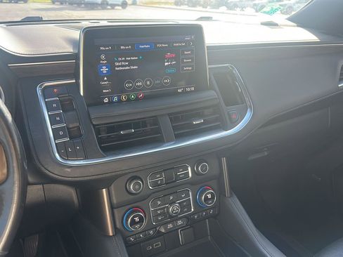 Used 2021 Chevrolet Tahoe High Country w/ Premium Package image 12