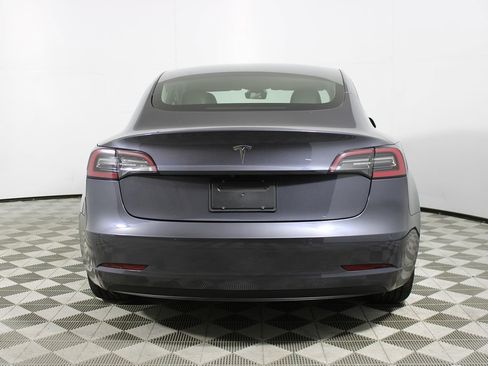 Used 2021 Tesla Model 3 Standard Range Plus image 30