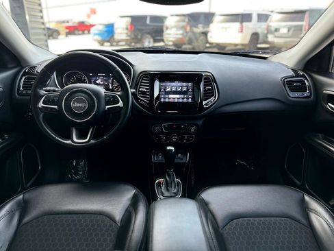 Used 2018 Jeep Compass Latitude w/ Popular Equipment Group image 15