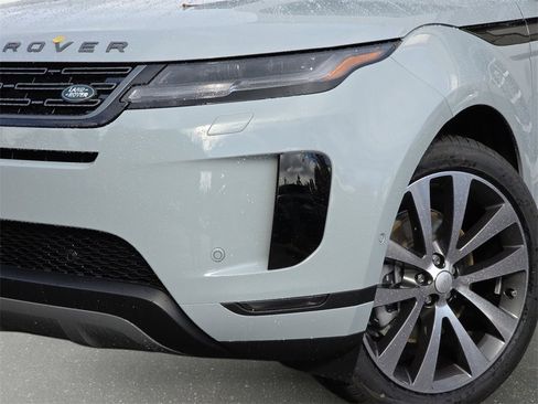 New 2026 Land Rover Range Rover Evoque S image 32