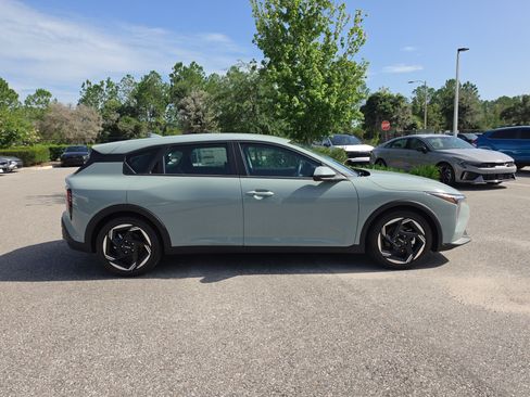 New 2026 Kia K4 EX FWD image 9