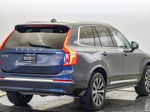 Certified 2025 Volvo XC90 B6 Ultra image 4