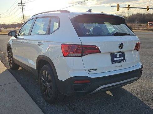 Used 2023 Volkswagen Taos S w/ Driver Assistance Package image 4
