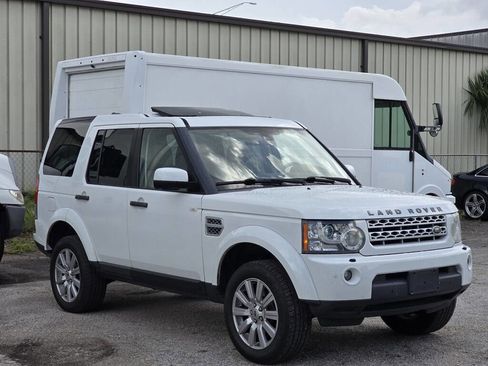 Used 2013 Land Rover LR4 HSE AWD/4WD image 3