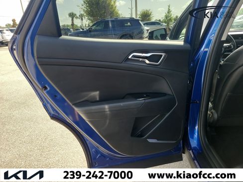 Certified 2024 Kia Sportage EX FWD image 13