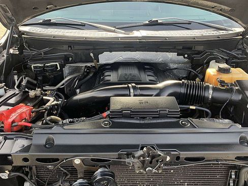 Used 2013 Ford F150 Lariat w/ Mid Equipment Group image 12