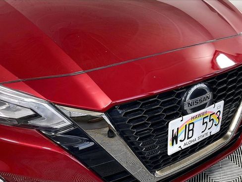 Used 2021 Nissan Altima 2.5 SR w/ SR Premium Package image 30