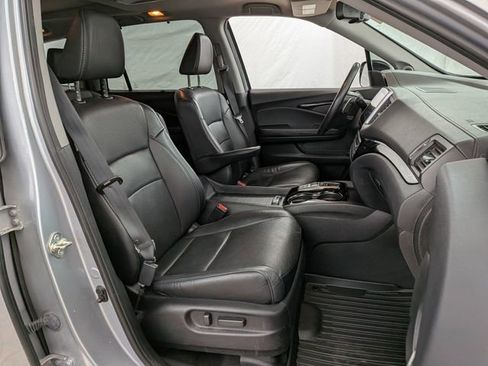 Used 2018 Honda Pilot Elite image 27