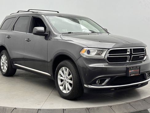 Used 2020 Dodge Durango SXT image 3