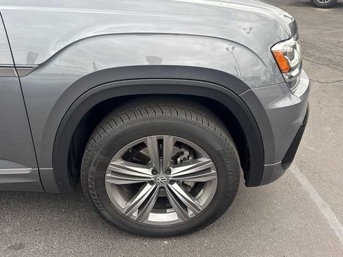 Used 2019 Volkswagen Atlas SEL R-Line AWD/4WD image 13