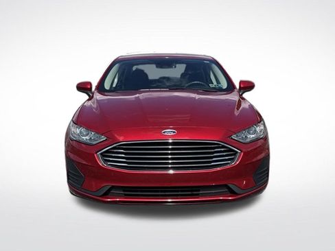 Used 2020 Ford Fusion SE FWD image 2