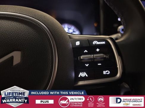 Used 2023 Kia Sorento S FWD image 16