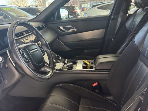 Used 2019 Land Rover Range Rover Velar R-Dynamic SE image 10