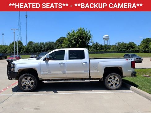 Used 2019 Chevrolet Silverado 2500 LTZ w/ Duramax Plus Package AWD/4WD image 5