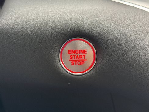 Used 2025 Acura TLX w/ Technology Package image 33