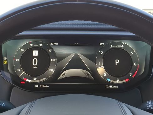 Used 2025 Land Rover Range Rover Sport SE image 35