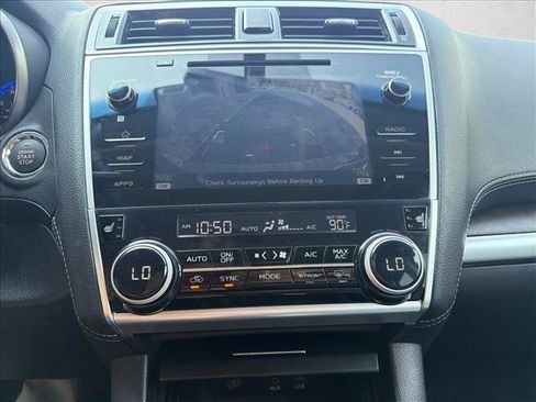 Used 2018 Subaru Outback 2.5i Limited AWD/4WD image 20