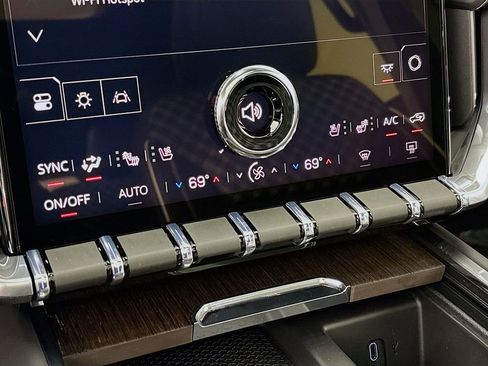 New 2026 GMC Acadia Denali w/ Super Cruise Package image 16