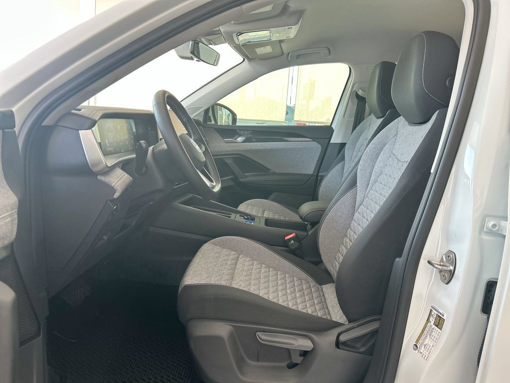 Certified 2026 Volkswagen Tiguan S FWD image 9