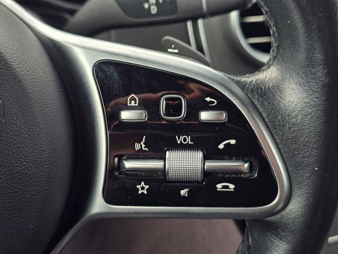 Used 2020 Mercedes-Benz GLC 300 image 34