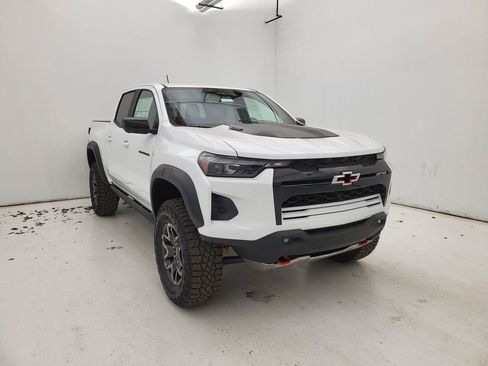 New 2026 Chevrolet Colorado ZR2 w/ Technology Package image 16