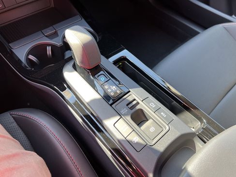 New 2026 Toyota Prius Plug-In Hybrid image 17