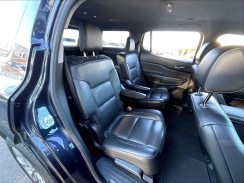 Used 2018 GMC Acadia SLT image 28