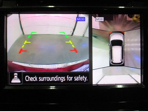 Used 2020 Nissan Rogue SL w/ Premium Package image 11