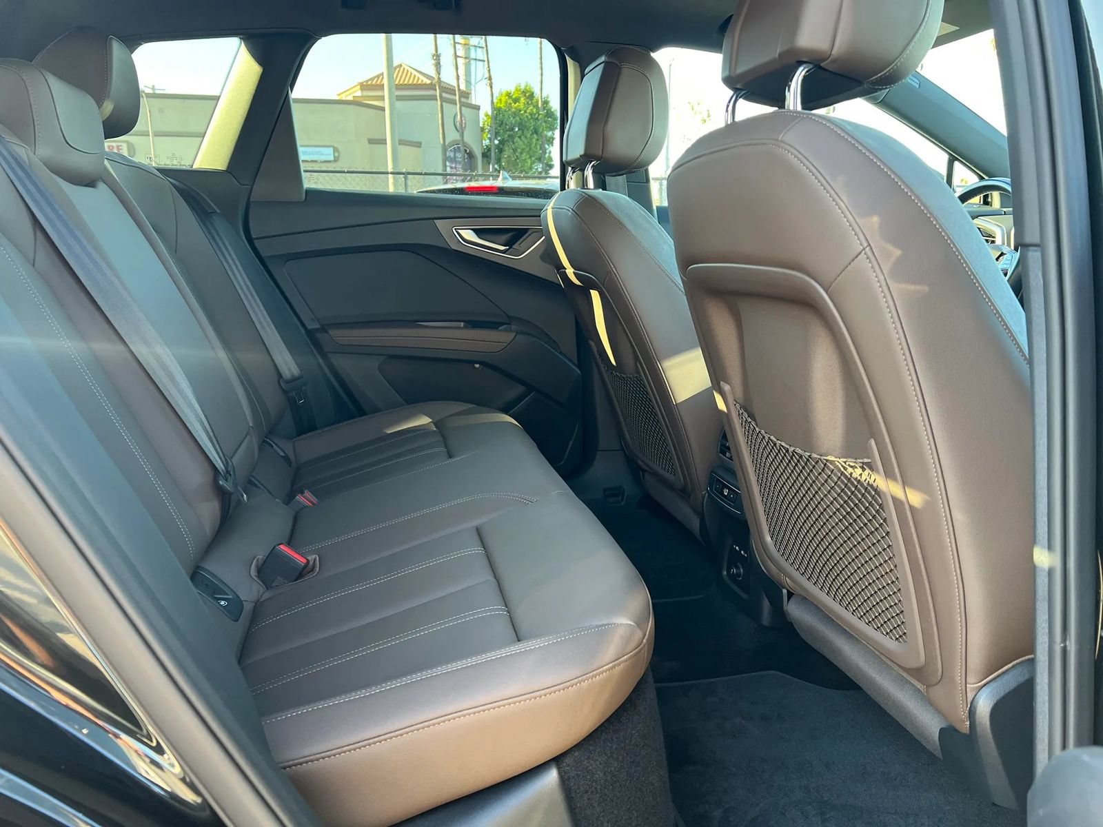Used 2023 Audi Q4 e-tron Premium Plus w/ Premium Plus RWD image 34