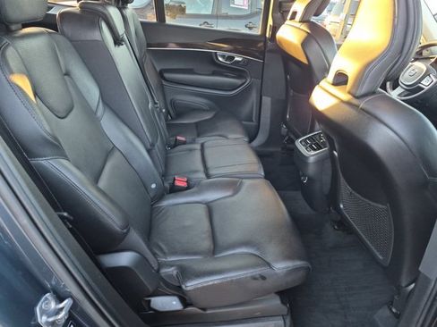 Used 2019 Volvo XC90 T6 Momentum w/ Advanced Package AWD/4WD image 21