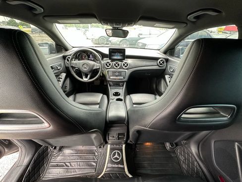 Used 2018 Mercedes-Benz CLA 250 image 15