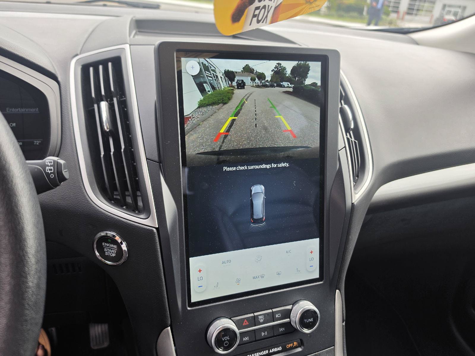 Used 2024 Ford Edge SEL AWD/4WD image 24