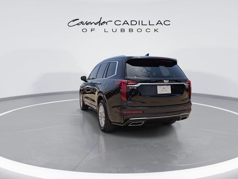 Used 2025 Cadillac XT6 Luxury FWD image 7