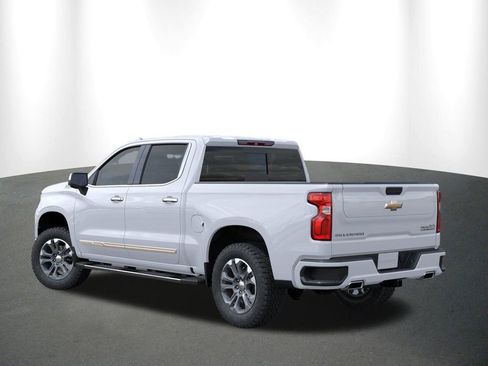 New 2026 Chevrolet Silverado 1500 High Country AWD/4WD image 4