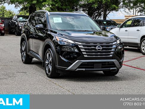 Used 2025 Nissan Rogue SL FWD image 5