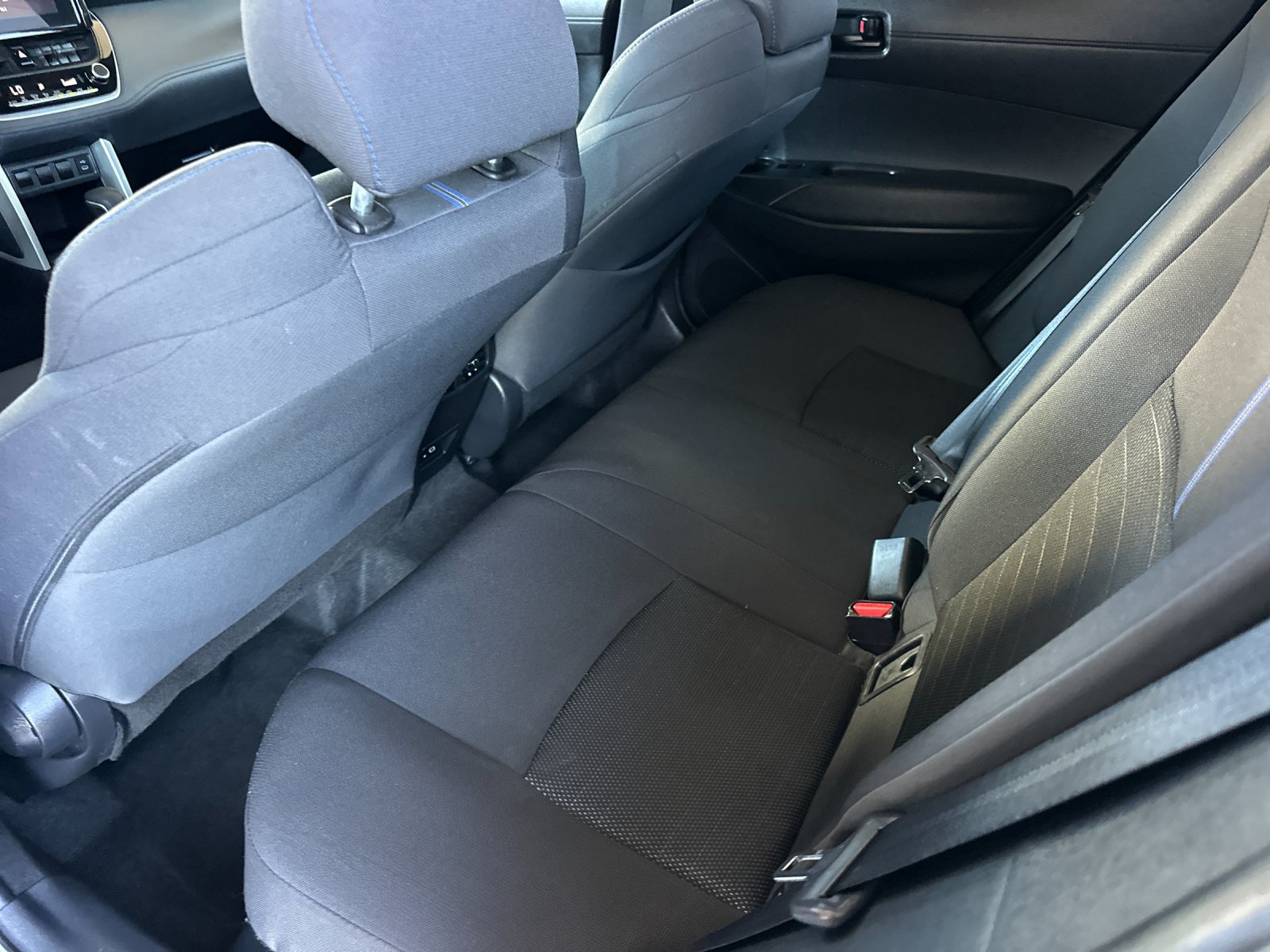 Used 2023 Toyota Corolla Cross AWD Hybrid image 11