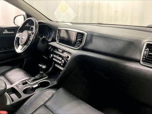 Used 2020 Kia Sportage EX w/ Option Group 15 image 14