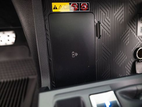 New 2026 Toyota Tacoma TRD Sport w/ TRD Sport Upgrade Package image 24