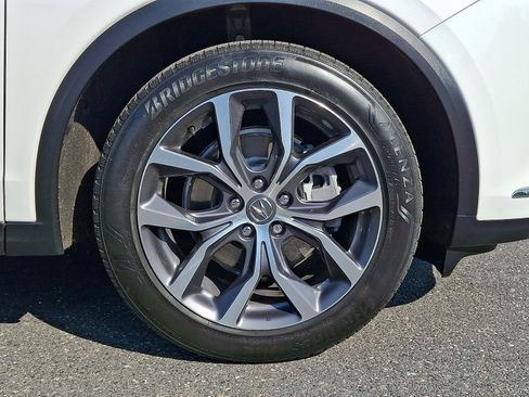 Used 2024 Acura MDX SH-AWD w/ Technology Package image 8