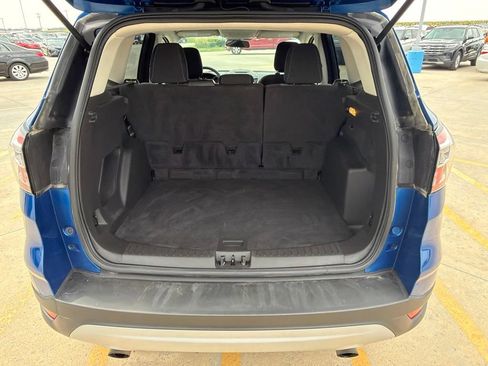 Used 2018 Ford Escape SE w/ SE Sync 3 Package FWD image 20