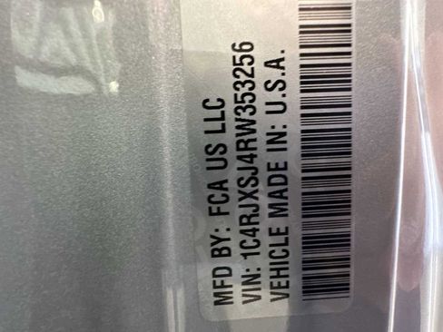 New 2024 Jeep Wrangler Unlimited Rubicon 392 image 31