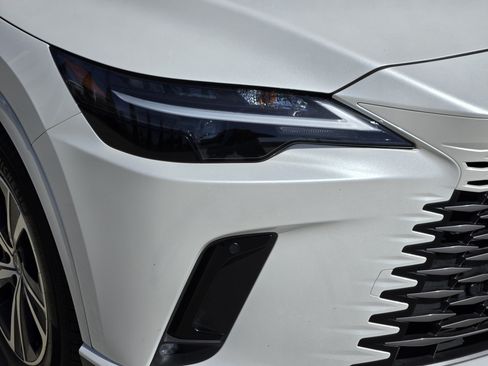 Used 2024 Lexus RX 350 Premium w/ Cold Area Package FWD image 10