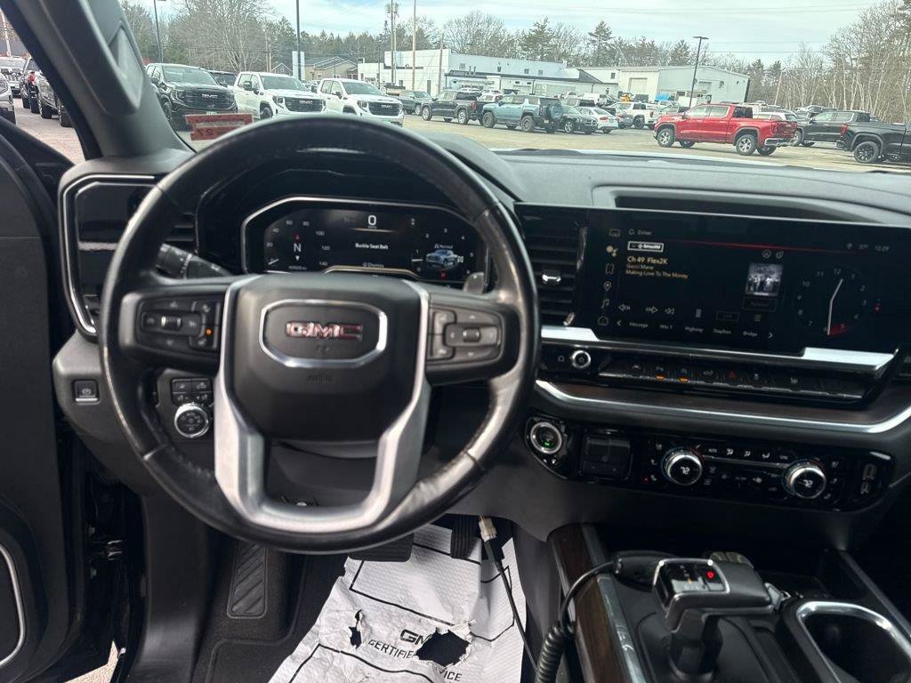 Certified 2022 GMC Sierra 1500 SLT w/ SLT Premium Plus Package AWD/4WD image 15