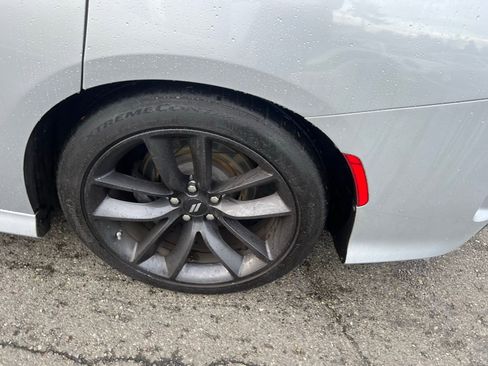 Used 2019 Dodge Charger Scat Pack w/ Plus Group image 10