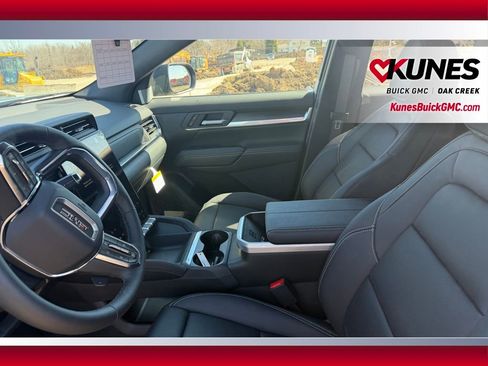 New 2026 GMC Terrain Elevation image 13