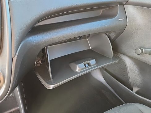 Used 2022 Chevrolet Spark LS image 31