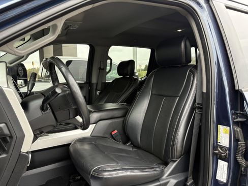 Used 2020 Ford F250 Lariat w/ Lariat Value Package AWD/4WD image 14