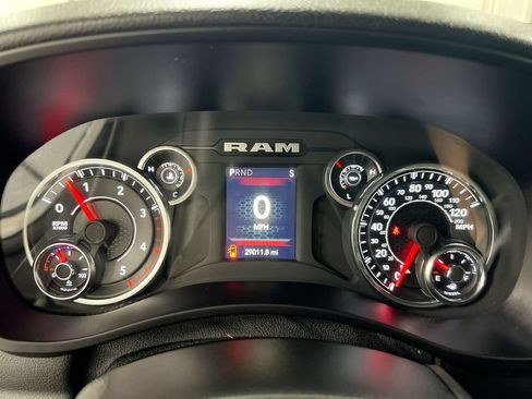 Used 2024 RAM 3500 Tradesman w/ Chrome Appearance Group AWD/4WD image 12
