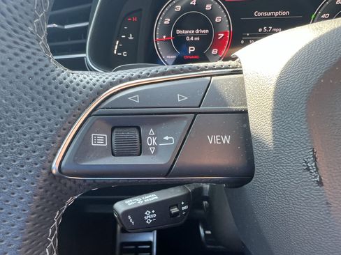 Used 2023 Audi SQ7 Prestige AWD/4WD image 19