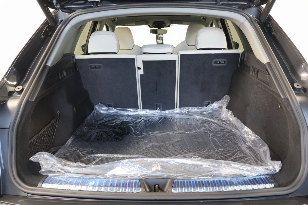 New 2026 Audi Q5 Premium Plus AWD/4WD image 8